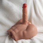 Мужской полуторс с реалистичным фаллоимитатором с функцией пенетрации и вибрации Xise - Peel - телесный - 17,5 см Мужской полуторс с реалистичным фаллоимитатором с функцией пенетрации и вибрации Xise - Peel - телесный - 17,5 см