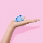 Набор менструальных чаш с петелькой Satisfyer Confident Secure Menstrual Cup - тёмно-синий - 2 шт Набор менструальных чаш с петелькой Satisfyer Confident Secure Menstrual Cup - тёмно-синий - 2 шт