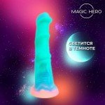 Фантастический светящийся в темноте фаллоимитатор Magic Hero с рельефной поверхностью - 20 см