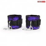 Мягкие наручники-оковы с карабинами NoTabu - фиолетово-чёрные