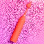 Точечный вибромассажер для клитора и эрогенных зон Romp Pop - красный - 14,3 см Точечный вибромассажер для клитора и эрогенных зон Romp Pop - красный - 14,3 см
