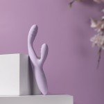 Тонкий, миниатюрный, гибкий вибратор-кролик - Svakom Cici+2 с функцией нагрева и подключением к смартфону - сиреневый - 17,8 см Тонкий, миниатюрный, гибкий вибратор-кролик - Svakom Cici+2 с функцией нагрева и подключением к смартфону - сиреневый - 17,8 см