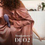 Бесконтактный клиторальный стимулятор с вибрацией Womanizer Duo 2 с началом работы от соприкосновения и функцией сброса интенсивности - сиреневый Бесконтактный клиторальный стимулятор с вибрацией Womanizer Duo 2 с началом работы от соприкосновения и функцией сброса интенсивности - сиреневый